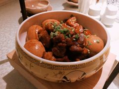 黄金蛋红烧肉-玉满堂·湖北融合菜