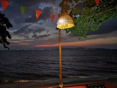 -卷心菜和避孕套餐厅(Pattaya)