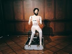-Nathalie Djurberg与Hans Berg“牛皮纸包裹的月亮”-Prada荣宅当季展览