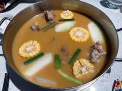 -肥仔文澳门猪骨煲(南京西路店)
