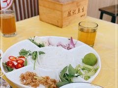 -官塘陈记鱼生·潮汕砂锅粥·牛肉火锅(潮枫路总店)