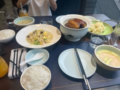 -湖畔鲁菜·二十年老字号餐厅(大明湖店)