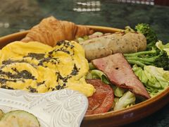 -秘密旅行Bonjour(黑金冠 江南西店)