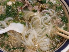 -云阿蛮云南生烫牛肉米线(奉贤路店)