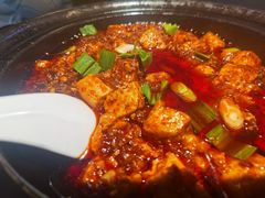 -万重锦·人文川菜馆(骡马市店)