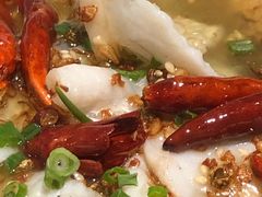 -姚姚酸菜鱼·金戈戈香港豉油鸡(喜荟城联名店)