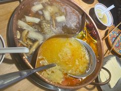 -洱火云南酸菜牛肉火锅(石景山当代商城店)