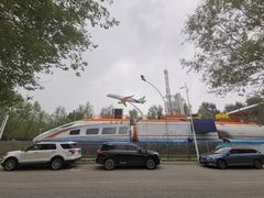 -稻香湖景欢乐岛温泉城堡