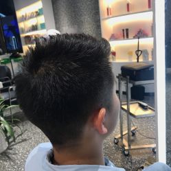 -丝语萱形象