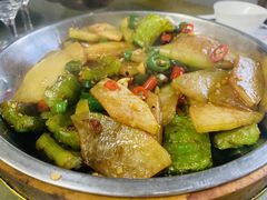 -花间酒庭院餐厅(谷山店)