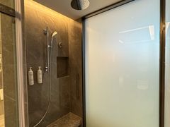-上海西藏大厦万怡酒店