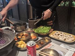 -草家酱蟹炭火烤肉店(珲春南路一店)