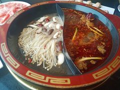 -三江两海老火锅(北京首店)