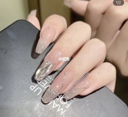 -莉娜美睫·穿戴甲