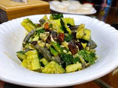 -东来菜馆•手抓海鲜家常菜•海鲜锅贴(鸽子窝店)