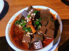 -炉小二铜锅牛蛙•川湘菜(三里屯店)