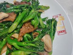 芥蓝土鱿牛柳-凤城礼记鱼翅海鲜酒家(新马路总店)