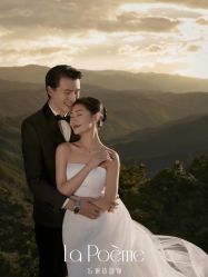 -乐派诗婚纱摄影