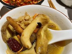 -罗记又添缘竹荪山药鸡·野生菌火锅(西园南路店)