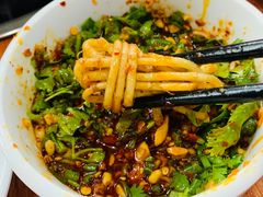 -牛华八婆麻辣烫(起源店)
