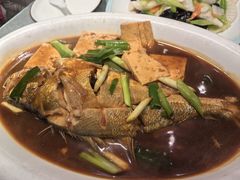-小船渔村·大连菜(新华街店)