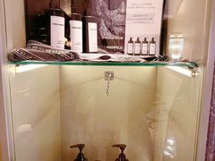 -浅深(世茂滨江精品店)