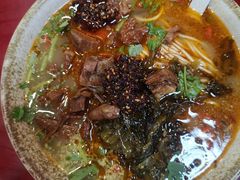 -金杨拉面王小吃面馆·牛三宝面·红烧牛肉粉