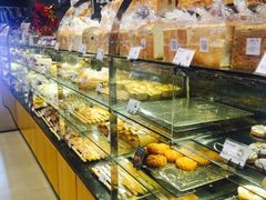 -巴黎贝甜(大宁国际商业广场店)