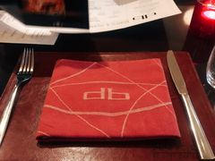 -db Bistro & Oyster Bar by Daniel Boulud(滨海湾金沙店)