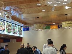 -乡土特色.冷锅鱼.牦牛肉汤锅