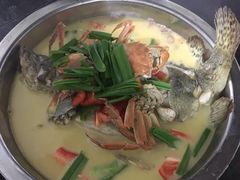 -峡谷农家乐饭店