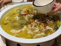 酸菜乌鱼花-冯小炒(巴渝大道店)