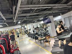 -超鹿运动(融侨锦江店)