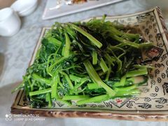 -范饭椰林川湘味海鲜·椰子鸡(三亚湾椰梦长廊店)