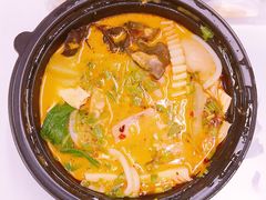 -小蛮椒麻辣烫·麻辣拌(青浦宝龙店)