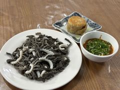 -马姐爆肚儿门丁肉饼