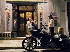 -FRANK STORE(巨鹿路店)