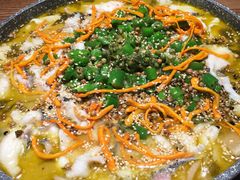 青花椒酸菜鱼-山城外·非遗酸菜鱼(财富中心店)
