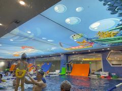 -戊辰亲子游泳俱乐部