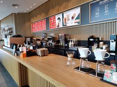 -星巴克(桂林国贸益华城店)