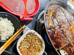 -铜元老码头鳝鱼火锅