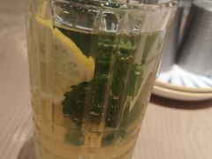 -必胜客(大宁路店)