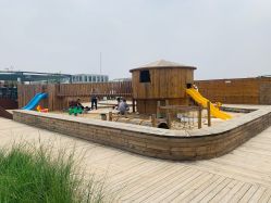 -小蜜蜂农场(凯德七宝购物广场店)