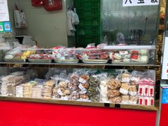 零售区-上海虹口糕团(福州路店)
