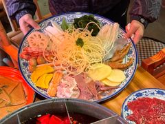 -周小明火锅(黑金冠社区店)