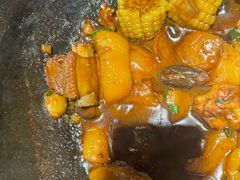 -鱼窝棚柴火铁锅炖(富山屯店)