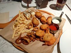 人气重磅拼盘-必胜客(新辰里酒仙桥店)