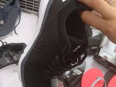 -UNDER ARMOUR(新燕莎奥莱店)