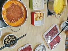 -杨老板·海鲜集市火锅·鲜切牛肉(中防万宝店)