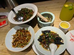 -湘阁里辣(沙井华润万家店)